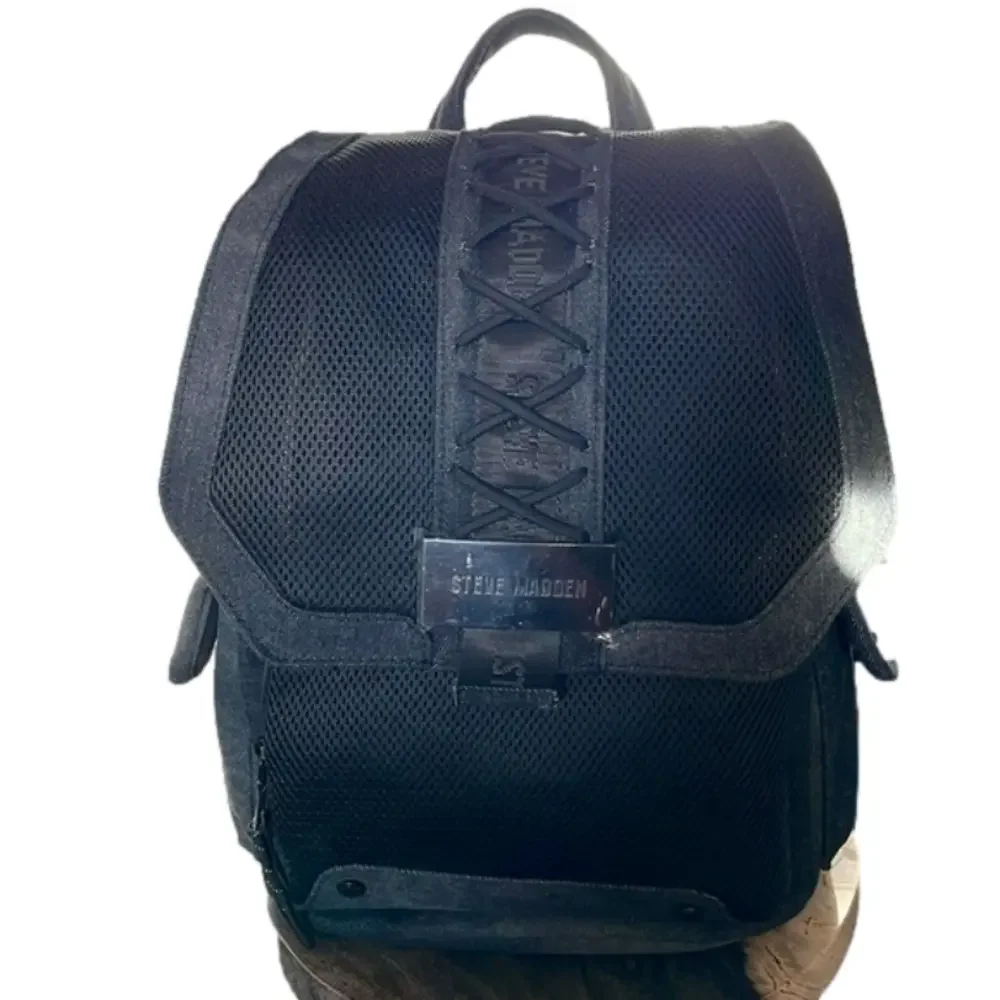 NWT STEVE MADDEN BLACK DENIM AND MESS BACKPACK